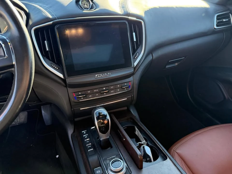2017 Maserati Ghibli 3rd Gen - Image 8 of 11