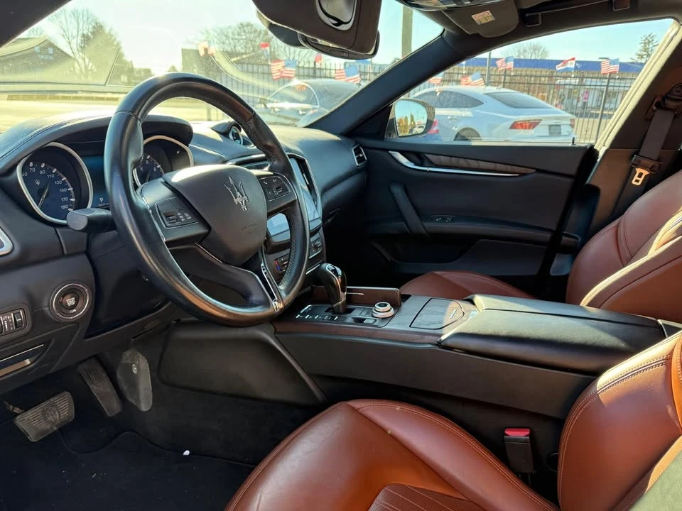 2017 Maserati Ghibli 3rd Gen - Image 6 of 11