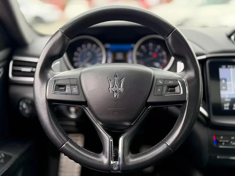 2017 Maserati Ghibli 3rd Gen - Image 11 of 19