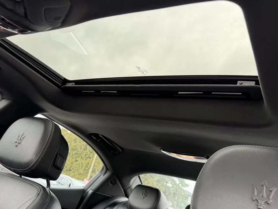 2017 Maserati Ghibli 3rd Gen - Image 17 of 19