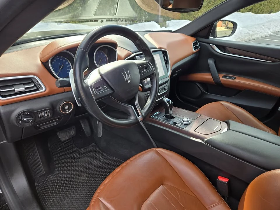 2017 Maserati Ghibli 3rd Gen - Image 8 of 11
