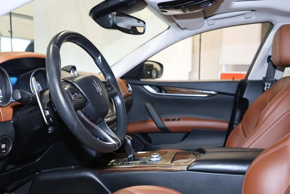 2017 Maserati Ghibli 3rd Gen - Image 9 of 20