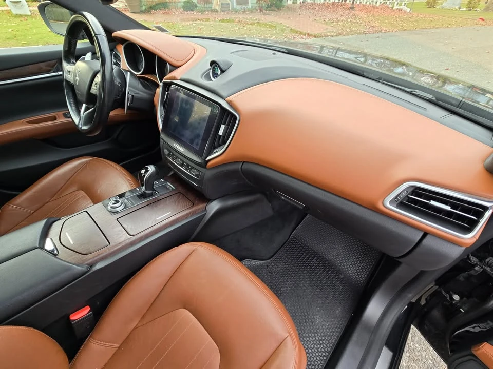 2017 Maserati Ghibli 3rd Gen - Image 15 of 16