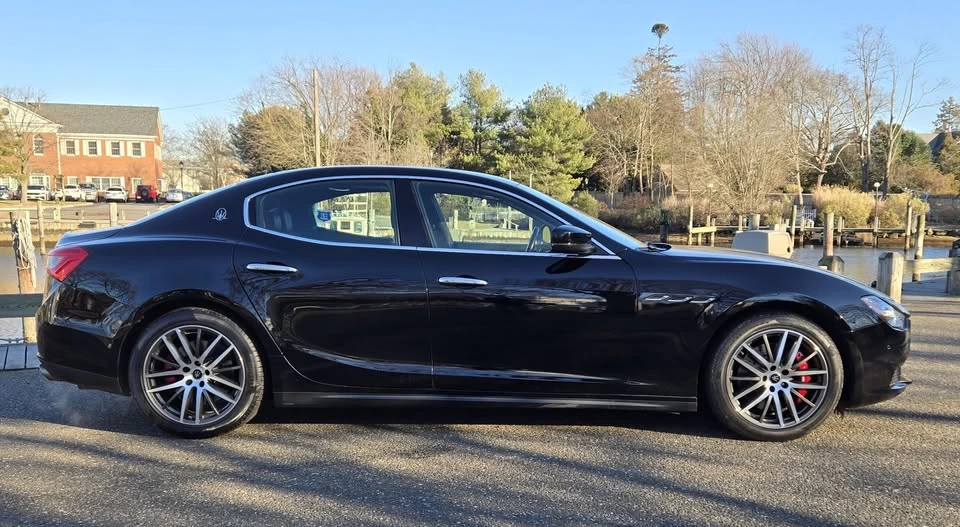 2017 Maserati Ghibli 3rd Gen - Image 7 of 16