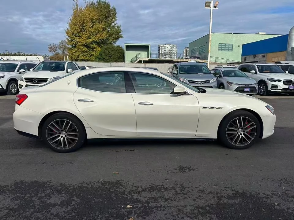 2017 Maserati Ghibli 3rd Gen - Image 4 of 20