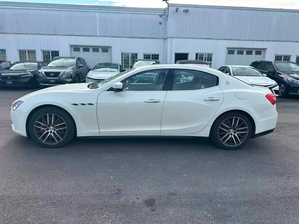 2017 Maserati Ghibli 3rd Gen - Image 8 of 20
