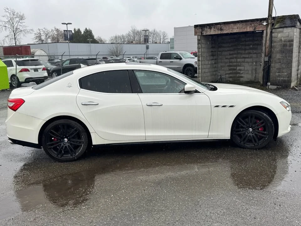 2017 Maserati Ghibli 3rd Gen - Image 8 of 11
