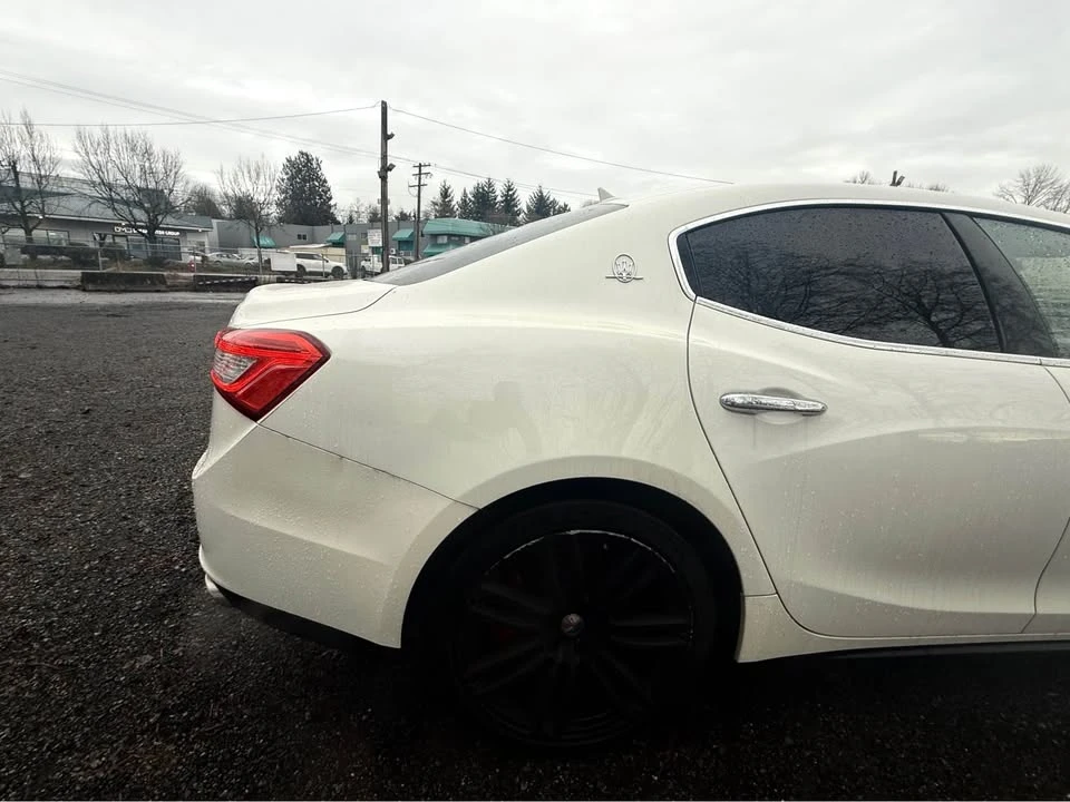 2017 Maserati Ghibli 3rd Gen - Image 7 of 16