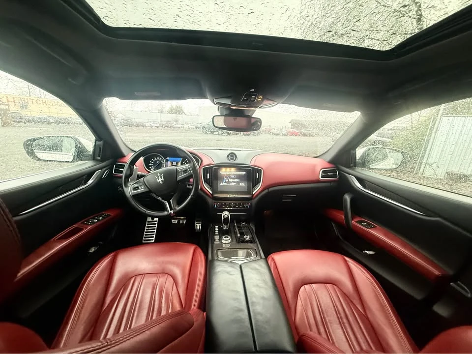 2017 Maserati Ghibli 3rd Gen - Image 15 of 16