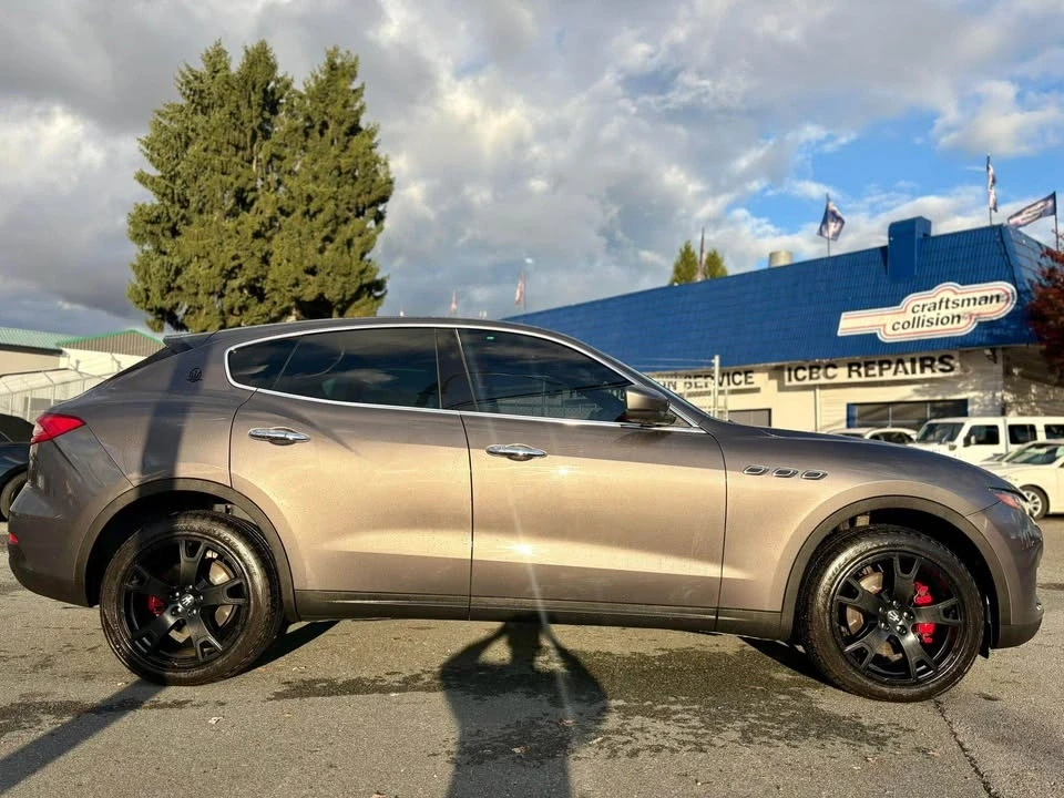2017 Maserati Levante - Image 4 of 17