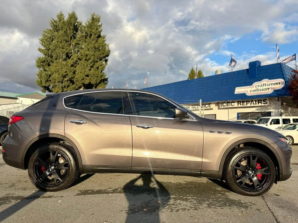 2017 Maserati Levante - Image 6 of 17