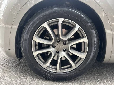 2017 Maserati Levante - Image 19 of 19