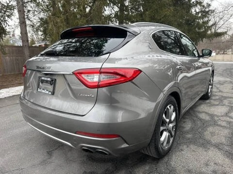 2017 Maserati Levante - Image 3 of 19