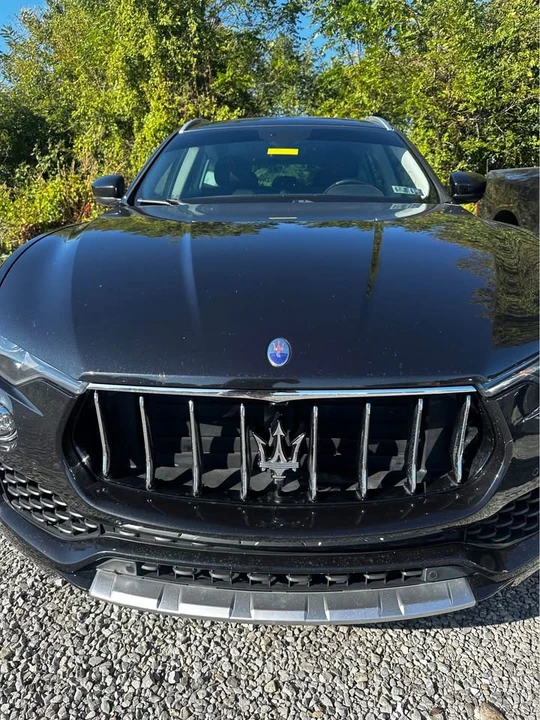 2017 Maserati Levante - Image 3 of 9