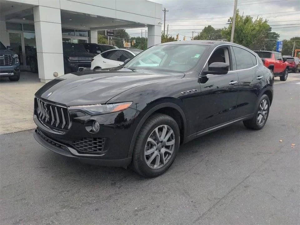 2017 Maserati Levante - Image 2 of 13