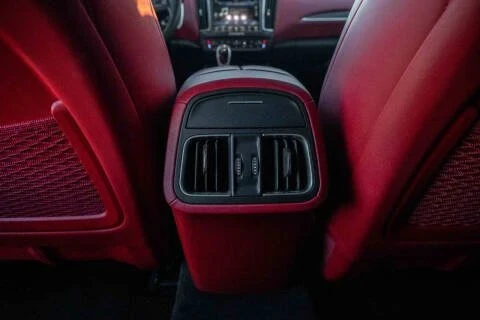2017 Maserati Levante - Image 18 of 19