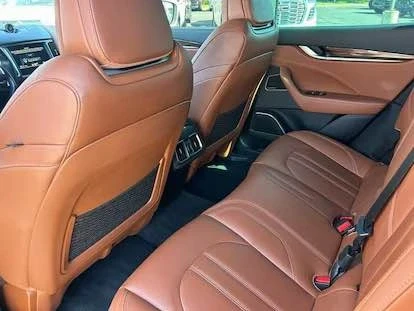 2017 Maserati Levante - Image 18 of 20