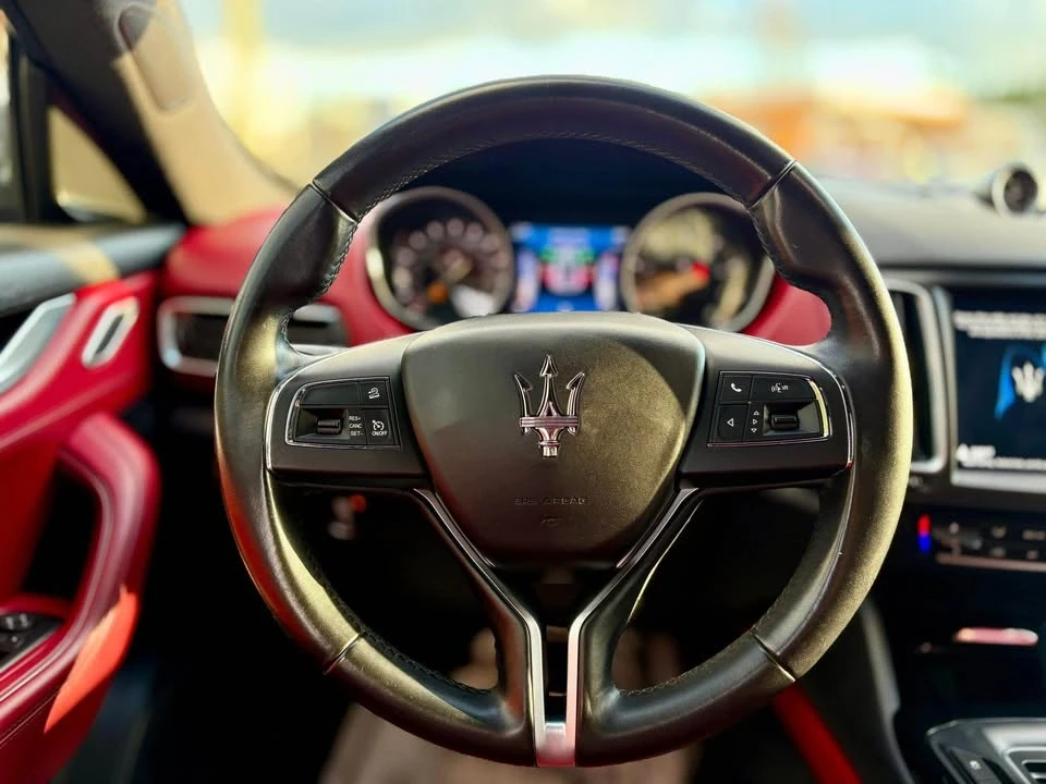 2017 Maserati Levante - Image 2 of 17
