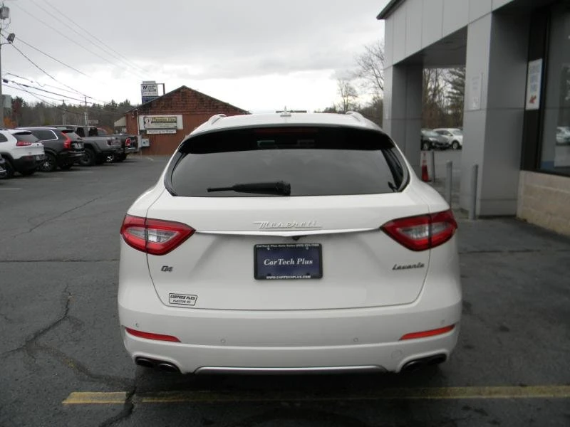 2017 Maserati Levante - Image 7 of 20