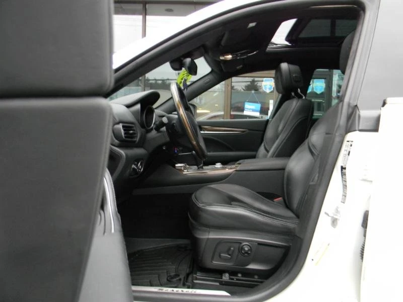 2017 Maserati Levante - Image 11 of 20