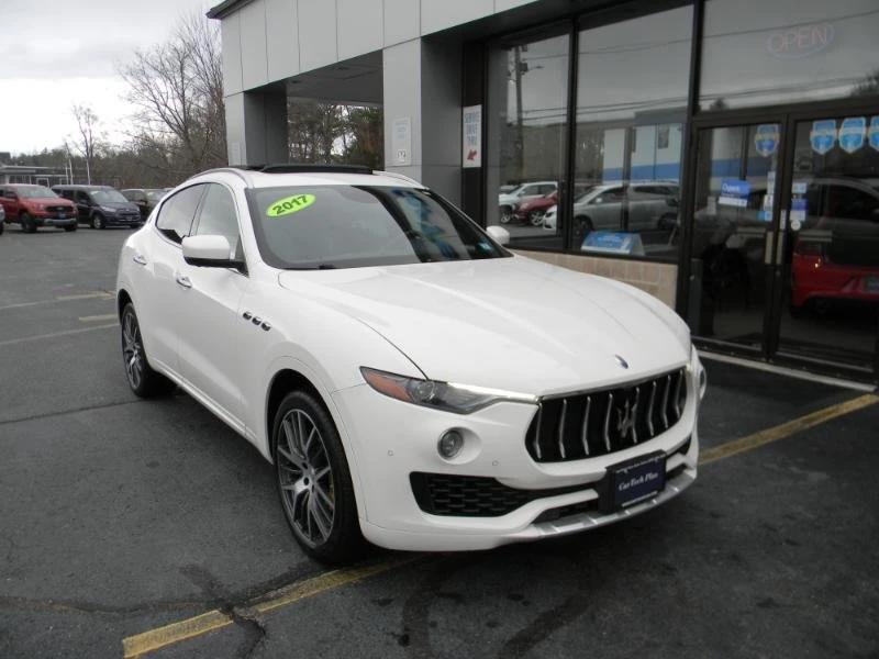 2017 Maserati Levante - Image 2 of 20