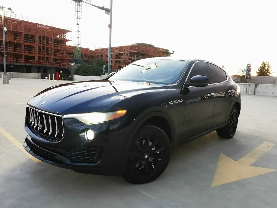 2017 Maserati Levante - Image 3 of 9