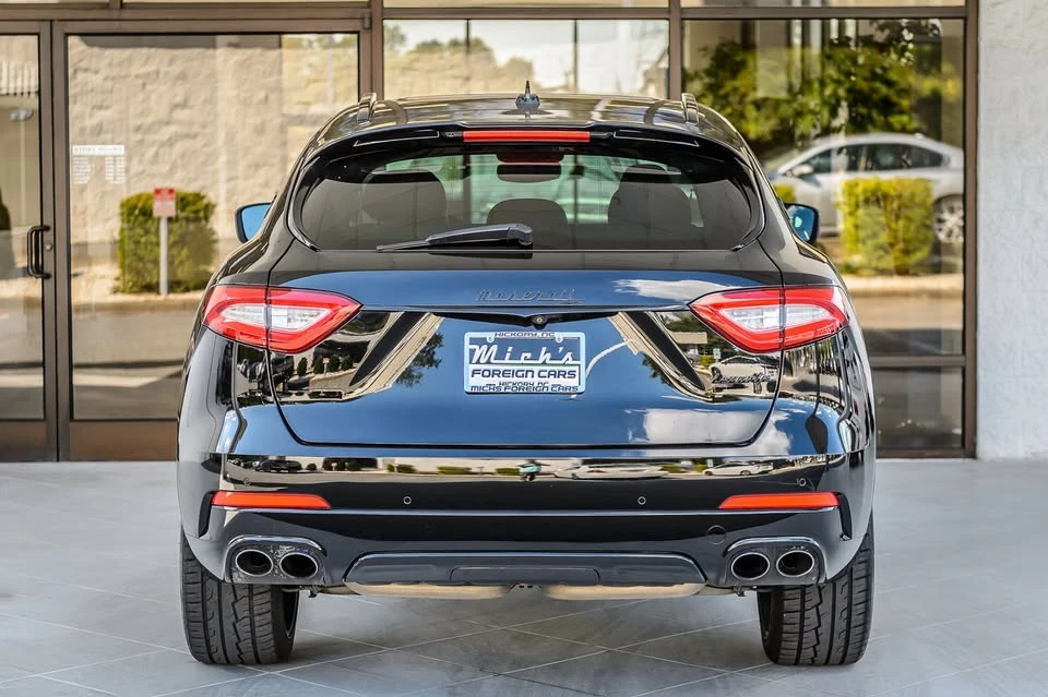 2017 Maserati Levante - Image 4 of 20