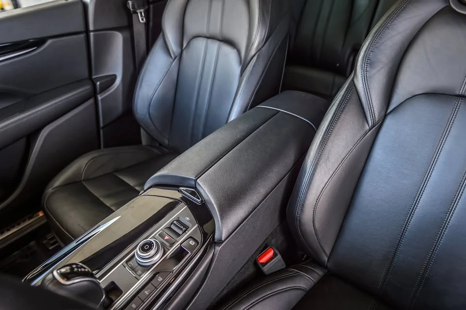 2017 Maserati Levante - Image 12 of 20