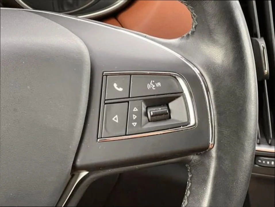 2017 Maserati Levante - Image 15 of 20