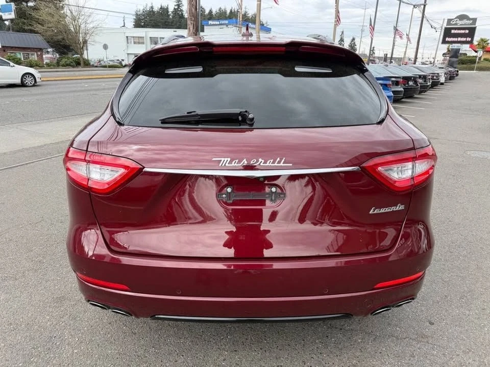 2017 Maserati Levante - Image 5 of 19