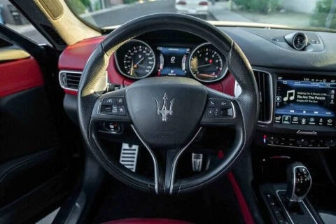 2017 Maserati Levante - Image 11 of 19