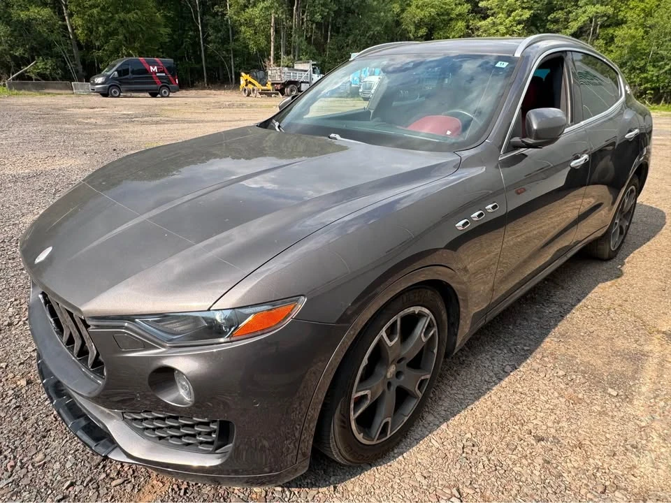 2017 Maserati Levante - Image 3 of 10