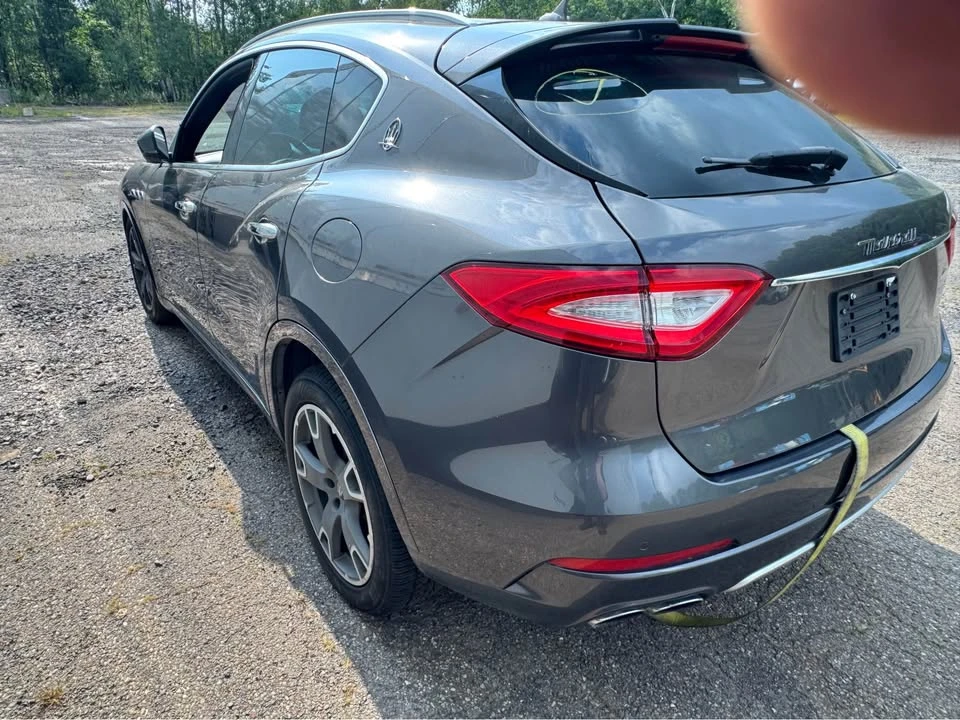 2017 Maserati Levante - Image 5 of 10