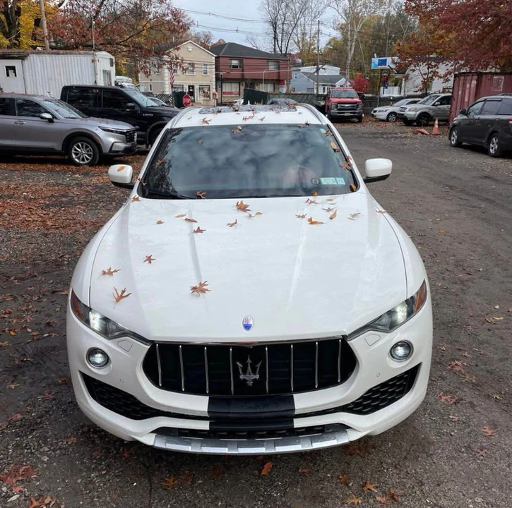 2017 Maserati Levante - Image 8 of 19