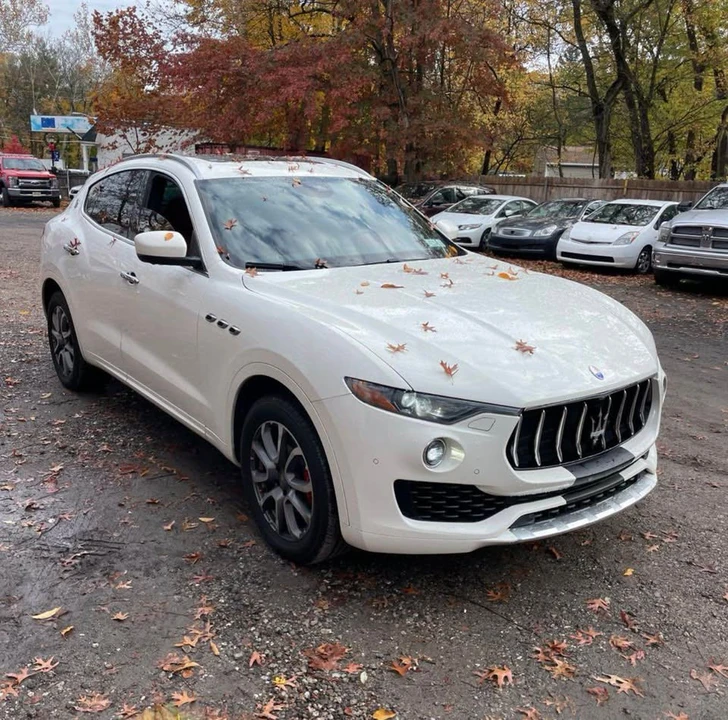 2017 Maserati Levante - Image 7 of 19