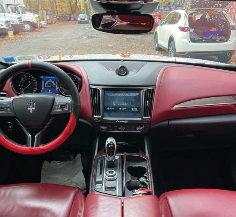 2017 Maserati Levante - Image 12 of 19