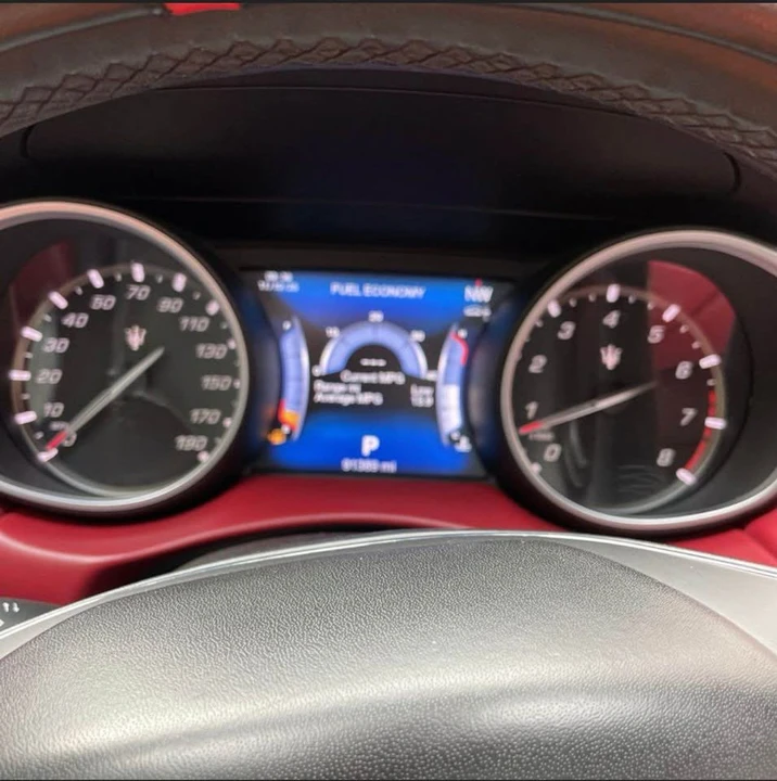 2017 Maserati Levante - Image 16 of 19