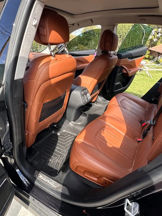 2017 Maserati Levante - Image 10 of 18