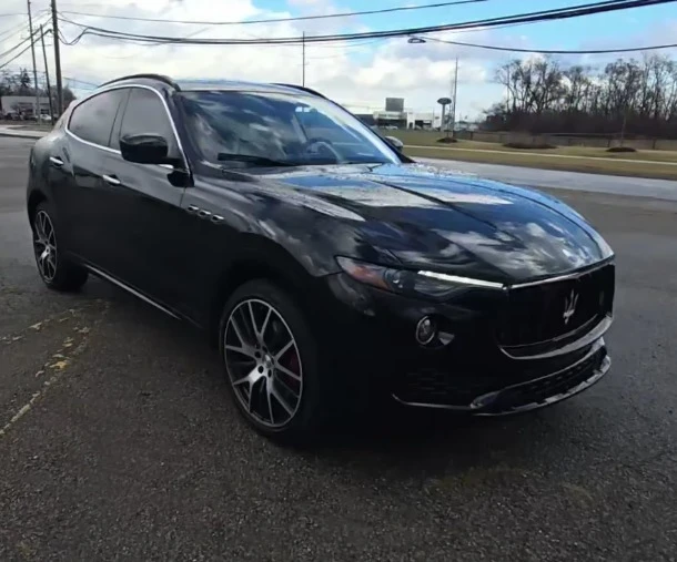 2017 Maserati Levante - Image 11 of 20