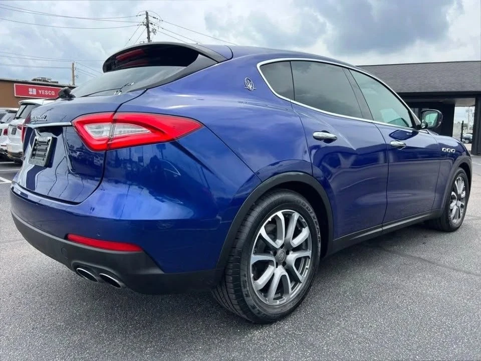 2017 Maserati Levante - Image 7 of 19