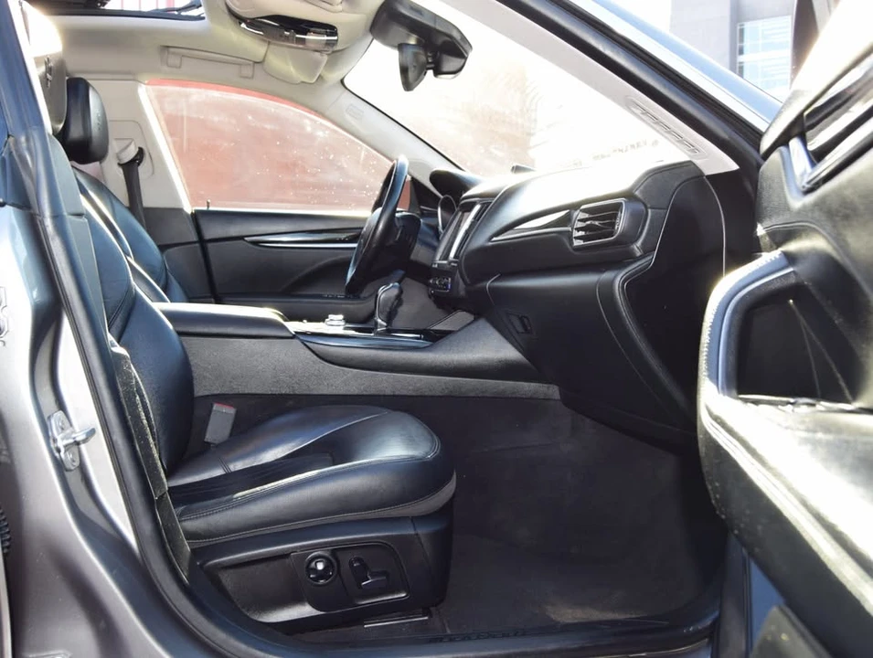 2017 Maserati Levante - Image 16 of 20