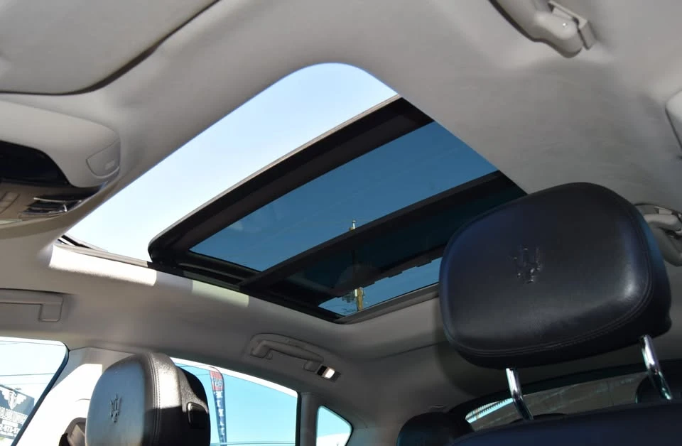 2017 Maserati Levante - Image 5 of 20