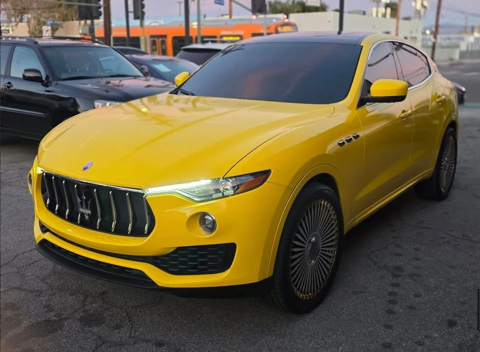 2017 Maserati Levante - Image 5 of 14