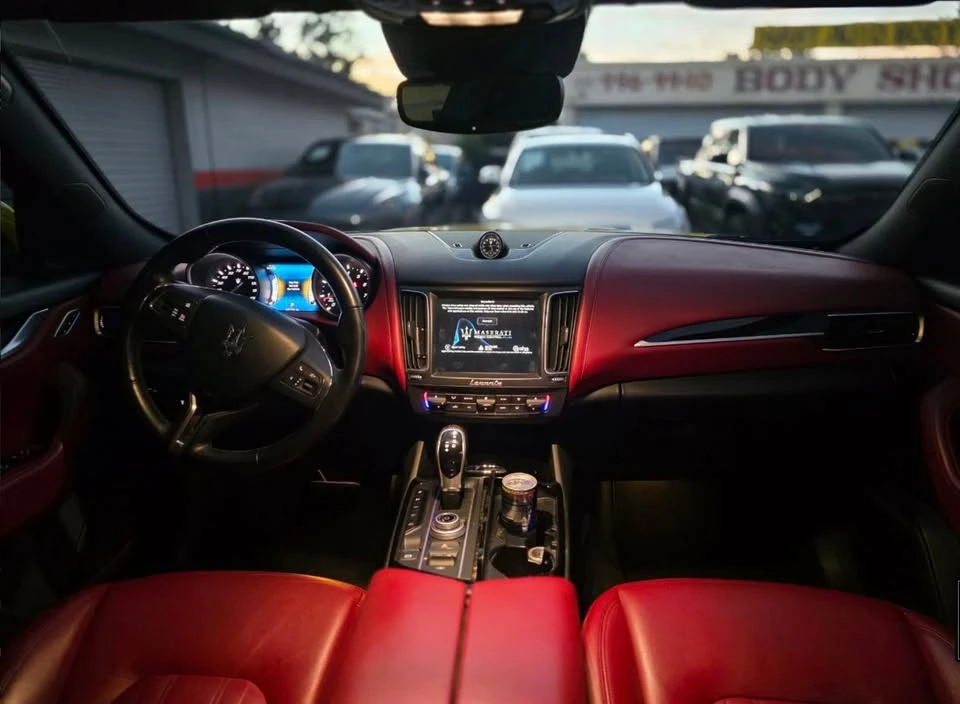 2017 Maserati Levante - Image 9 of 14