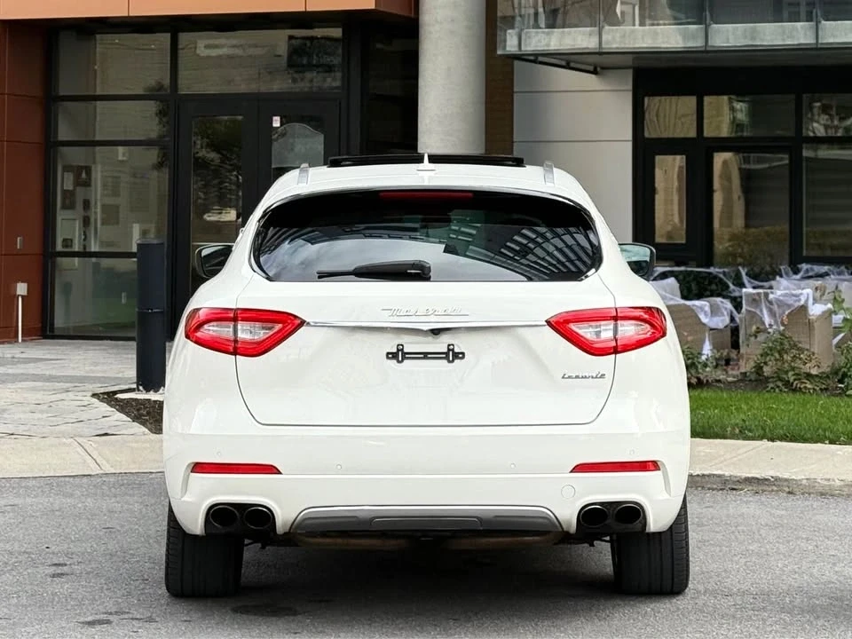 2017 Maserati Levante - Image 7 of 20