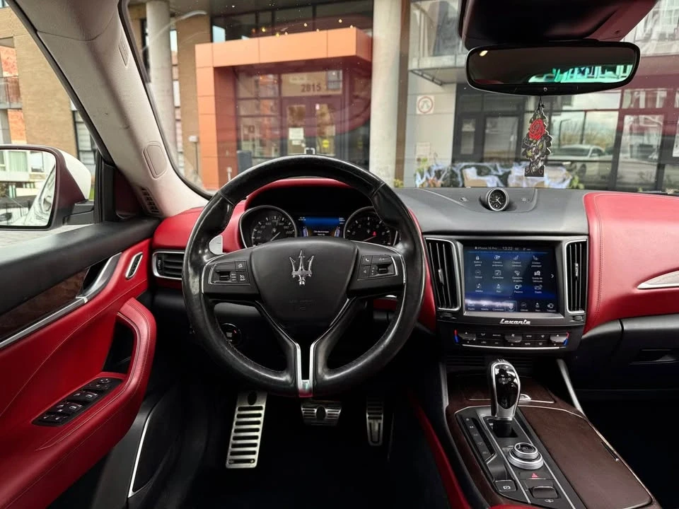 2017 Maserati Levante - Image 17 of 20