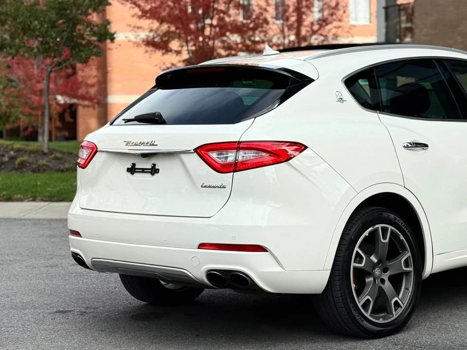 2017 Maserati Levante - Image 10 of 20