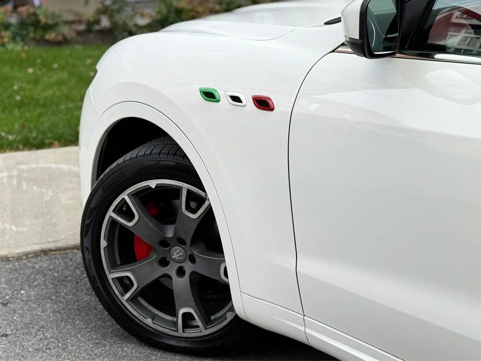 2017 Maserati Levante - Image 12 of 20