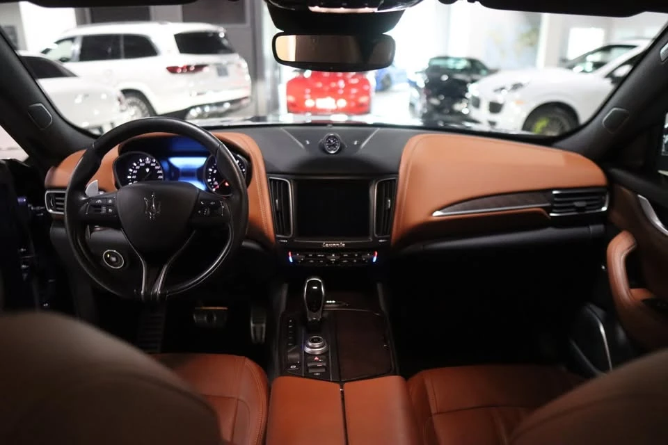 2017 Maserati Levante - Image 9 of 11