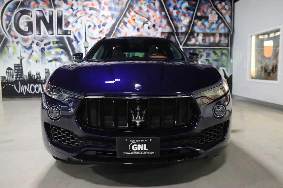 2017 Maserati Levante - Image 4 of 11